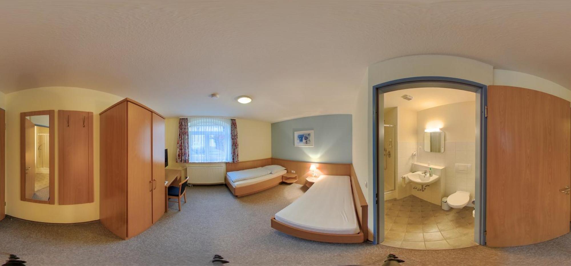 Wendeburg Hotel Restaurant Zum Jaegerheim מראה חיצוני תמונה